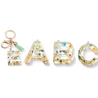 1Pc Blue Exquisite Letter Shaped Natural Dried Flower Resin Charms Alphabet KeyRing Car Pendant for Jewelry Making Keychain Gift