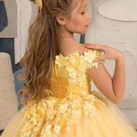 Luxury Yellow Flower Girl Dresses For Wedding Lace Applique Puffy Floor Lenght Custom Girls Birthday First Communion Gown