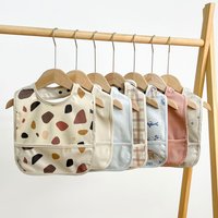 IMBABY New Baby Dietary Clothing Waterproof Anti-fouling Sleeveless Cartoon Pattern Pocket Lunch Feeding Adjustable Baby Carrier