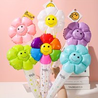 35pcs handheld balloons, party balloons, birthday balloons, graduation balloons, homecoming balloons, event props, daisy balloon, sunflower smiling face balloon, multiple colors, random delivery,