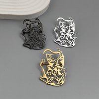 New hollow five-pointed star mask stainless steel gold-plated brooch, waterproof and non-fading pin, men's suit badge