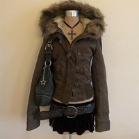 Veste à capuche en fourrure amovible de style américain Y2K pour femme, nouvelle veste courte rétro décontractée à taille fine, automne et hiver