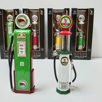 1/18 SCALE Gas Station Pump Train Scene Accessories At Alloy Model Action Character Exhibition Collection Children's Gift Toy