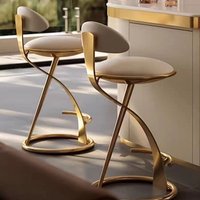 Luxuriöser High-End-Esszimmerstuhl aus Metall, modern, schlicht, für Zuhause, Bar, Café, Rezeption, leichte Freizeitmöbel für das Büro