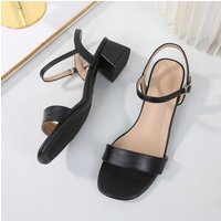 Large Size Women Chunky Heels 2025 Summer Fashion Buckle Strap Outdoor Non Slip Sandals Comfortable Height Increase Casual Shoes