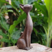 Wooden Carved Cat Statue Ornament, Home and Study Room Decorative Artwork, Christmas and New Year Holiday Decoration Choice, Modern Minimalist Style Display, Animal-Shaped Art Ornament, Office Desk