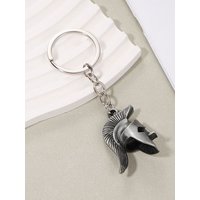 New Knight Helmet Pendant Keychain Unique Retro Versatile Alloy Keychain Commemorative Jewelry Wholesale