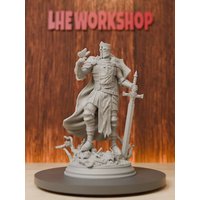 Crusader Knight Miniatures | 28mm-75mm | Resin 3D Printed DND Pathfinder Mini | Unpainted Grey