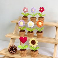 Aesthetic Minimalist Handmade Crochet Small Potted Simulation Flower Plant TikTok Viral Cute Desktop Ornament Creative Gift