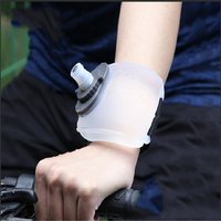 AliExpress Wrist Sports Water Bottle Food-grade Silicone Water Cup Creative and Portable for Outdoor Cycling Running and Mountain Climbing