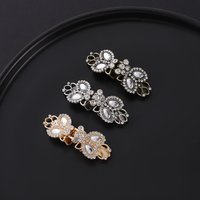 Luxury Diamond Sweater Clip Cardigan Shawl Collar Brooch Clips Korean Style Dress Shirts Back Cinch Clip for Girl Women Clothing