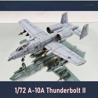 TRUMPETER 1/72 A-10A Thunderbolt II Plastic Assembly Puzzle Model
