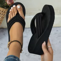 Women Slippers 2024 New Summer Casual Flip Flop Platform Slippers Fashion Outdoor Beach Shoes Comfort Simple Style Flats Slides