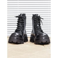 New 2026 Men's Boots Thick Bottom Heightening Casual British Style Retro Work Leather Boots Trendy round Toe Rubber Sole