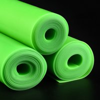 1: 6 Stretch High Elasticity Wear-resistant Antifreeze Rubber Bands 15 * 200cm Green Slingshot Rubber Bands Tensile Fitness