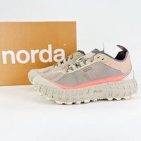 2025 New Trail Running Shoes Men's Women's Luxury Brand Walking Joggers Outdoor Sneakers Couple Designer Fitness Shoes