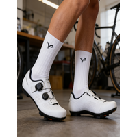 AliExpress NONE New 2026 Anti Slip Silicone Summer Aero Socks Whiteline Cycling Socks Men Bicycle Sport Running Bike Socks Calcetines