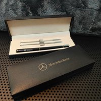 1PCS Men's Woman Gift For Mercedes Benz AMG A B C E S GLA GLB GLC GLE CLA Car Logo Emblem Portable Ball Pen Car Accessories