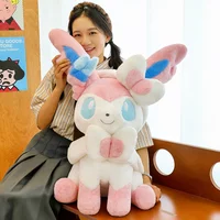 Pluszak Sylveon w pozycji siedzącej, miękka, puszysta, wypchana lalka anime w stylu japońskim, poduszka dekoracyjna na sofę, łóżko, do domu, prezent.