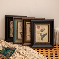 Vintage 6 Inch Photo Frame Black Rustic Resin Picture Frame Desktop Ornament Photo Holder Desktop Display