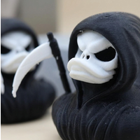 3D Printed Grim Reaper Duck Ornament Creative Gothic Desktop Decoration Funny Halloween Figurine