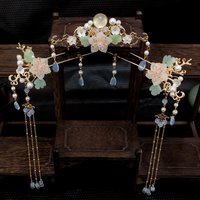 RUOKFZIYAN Chinese Hair Jewelry 5-Piece Set for Women Hanfu Cosplay White Flower Hairpins with Tassel Earrings Bridal Headdress