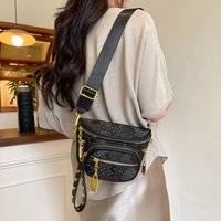 Fashion Women Waist Bag Fanny Pack Large Capacity Phone Crossbody Bags for Female Chest Bags Rivet Ladies Belt Bag Waist Pack