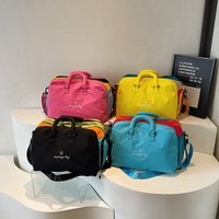 New Casual Colorful Large Capacity Women's Travel Bags 2026 High Quality Designer Style Color Matching Super Cool Shoulder Bags
