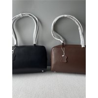 2026 New Niche Genuine Leather Women Bag, Daily Commute Bowling Bag, Jennie Style Underarm Bag
