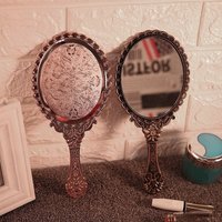Vintage Embossed Floral Pattern Hand Mirror High Definition Portable Travel Cosmetic Makeup Mirror Delicate Lace Edge Decorative