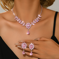 Pink necklace and earrings set for women - Zircon claw chain. Fashionable, luxurious and high-end zircon jewelry.