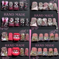 Spice Girl Handmade Short Duck Bill French Press On Nails Shining Diamond Metal Butterfly Wings Flowers Sequins Pearl False Nail