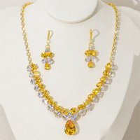 2Pcs Yellow Crystal Jewelry Set Sparkling Flower Necklace Earring Set Bridal Wedding Elegant Women's Jewelry Party Accessories