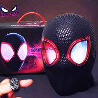 Maska Milesa Moralesego 1:1 z ruchomymi oczami, elektryczny hełm Spider-Mana Gwen z kontrolą za pomocą pierścienia, maska cosplay na Halloween, zabawka, prezent dla mężczyzn.