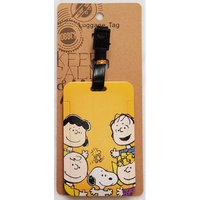 Cartoon Cute Card Sleeves Creative Travel Supplies Snoopys and Charlie Brown Puppy Plastic Luggage Tags Small Pendants Gift