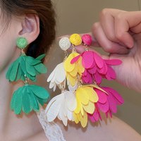 Raffia Grass Chiffon Flower Drop Earrings for Women Exaggerated Long Fabric Tassel Hanging Personality Sweet Trendy Ear Studs K