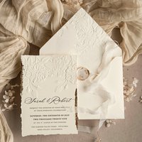 30pcs Bespoke Embossed Blind Ivory Golden Wedding Invitation,Personalized Cards,Floral Wedding Invitation set Boho Suits