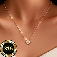 Elegant Fashion Four-Leaf Clover Necklace, 18K Gold Plated Small Pendant Collarbone Chain, Delicate Women's Necklace