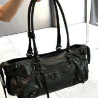 Fashionable Rivet Decor Soft Square Leather Bag Women Underarm Shoulder Motorcycle Handbag Daily Commuter Purse