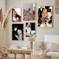 Singer S-Sabrina C-Carpenter Man's Best Friend Poster Decorative Paintings Suitable For Living Rooms Bedrooms Offices And Bars