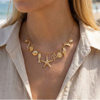 Boho Starfish Seahorse Shell Charm Clavicle Necklace for Women Chic Sun Conch Fish Pendant Chain Party Fashion Jewelry Gift