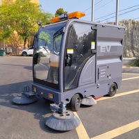 Industrial Ride on Road Sweeping Machine Road Cleaning Machine Fully Enclosed Street Sweeper Machine Customized