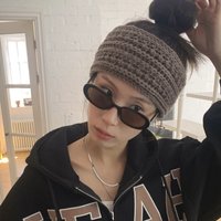 New Retro Solid Color Hollow Bow Knitted Headband Versatile Korean Version Hair Accessories Trendy and Warm Autumn and Winter