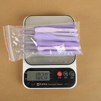Set of 9 Gradient Purple Crochet Hooks of Different Sizes, Gradient Colors, Stylish and Easy to Use, Knitting Tools Set, Includes Multiple Sizes, Suitable for Beginners