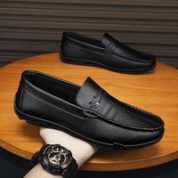 Neue Weiß Schwarz Leder Männer Casual Schuhe Luxus Marke Formale Kleid Schuhe Designer Männer Müßiggänger Atmungsaktive Slip auf Fahren Schuhe