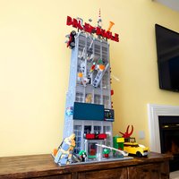 PARTY Model Gift New York CITY Avengers Spiderman Collection StreetView Display Daily Tower Heroes