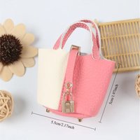 Mini Basket Bag Pendant Keychain Creative Leather Car Keyring Pendant Cosmetics Earphones Change Storage Bag Fashion Gift