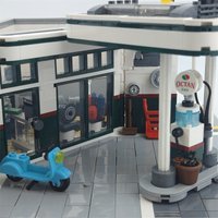 MOC High Quality Building Block City House Garage Model Auto Repair Shop Bricks Assembly 10264 Educational Christmas Toys Gifts