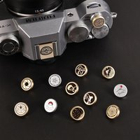 Camera metal hot shoe cover suitable for Fuji XT3 XT10 XT20 XT50 X100V X100VI XT30II XT30III threaded shutter button accessories