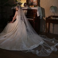 V532 French Style Long Train Wedding Dress Lace Headpiece Wedding Robe Ceremony Gown Accessories for Brides